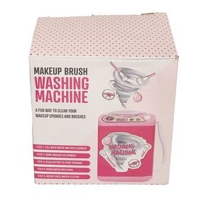 Makeup Brush Wash Machine Beauty New NWT Vanity
